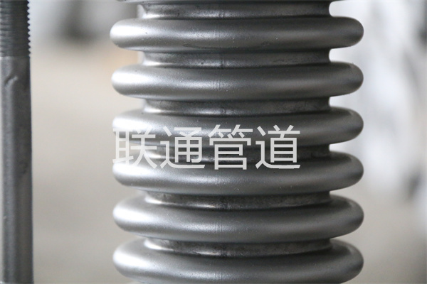 供熱管道手机在线看片安裝