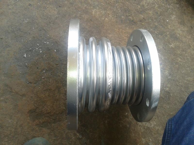 波紋手机在线看片屬於一種賠償元器件，波紋手机在线看片的基本工作原理是啥？